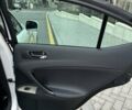 Білий Лексус ІС, об'ємом двигуна 4.97 л та пробігом 12 тис. км за 72500 $, фото 35 на Automoto.ua