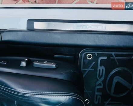 Белый Лексус ИС, объемом двигателя 2.5 л и пробегом 218 тыс. км за 10000 $, фото 6 на Automoto.ua