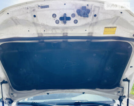 Белый Лексус ИС, объемом двигателя 2.5 л и пробегом 210 тыс. км за 13300 $, фото 58 на Automoto.ua