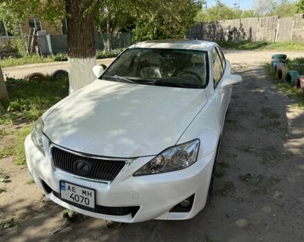 Білий Лексус ІС, об'ємом двигуна 2.5 л та пробігом 185 тис. км за 11000 $, фото 1 на Automoto.ua
