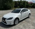 Белый Лексус ИС, объемом двигателя 2.5 л и пробегом 168 тыс. км за 10500 $, фото 2 на Automoto.ua