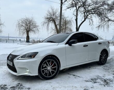 Белый Лексус ИС, объемом двигателя 2.5 л и пробегом 160 тыс. км за 12000 $, фото 2 на Automoto.ua