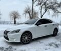 Белый Лексус ИС, объемом двигателя 2.5 л и пробегом 160 тыс. км за 12000 $, фото 2 на Automoto.ua