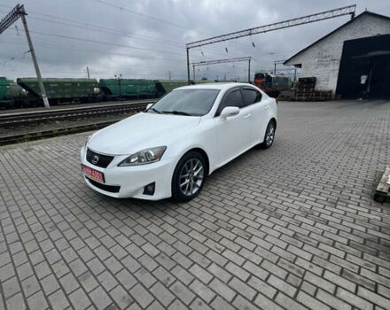 Білий Лексус ІС, об'ємом двигуна 2.5 л та пробігом 257 тис. км за 12200 $, фото 3 на Automoto.ua