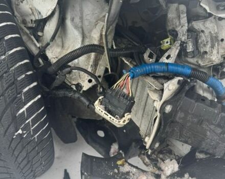 Белый Лексус ИС, объемом двигателя 2.5 л и пробегом 265 тыс. км за 4500 $, фото 9 на Automoto.ua