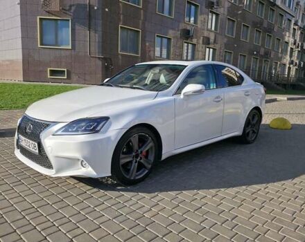 Белый Лексус ИС, объемом двигателя 2.5 л и пробегом 157 тыс. км за 13500 $, фото 1 на Automoto.ua