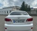 Белый Лексус ИС, объемом двигателя 2.2 л и пробегом 330 тыс. км за 7013 $, фото 3 на Automoto.ua