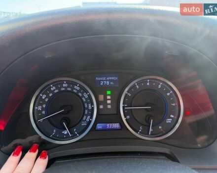 Белый Лексус ИС, объемом двигателя 2.5 л и пробегом 150 тыс. км за 12500 $, фото 29 на Automoto.ua