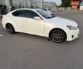 Белый Лексус ИС, объемом двигателя 2.5 л и пробегом 195 тыс. км за 12800 $, фото 2 на Automoto.ua