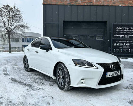 Белый Лексус ИС, объемом двигателя 2.5 л и пробегом 160 тыс. км за 12000 $, фото 5 на Automoto.ua