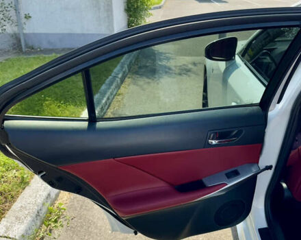 Белый Лексус ИС, объемом двигателя 2.5 л и пробегом 155 тыс. км за 19999 $, фото 16 на Automoto.ua