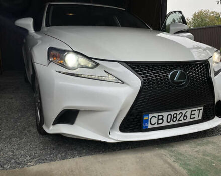 Білий Лексус ІС, об'ємом двигуна 2.5 л та пробігом 170 тис. км за 15300 $, фото 4 на Automoto.ua