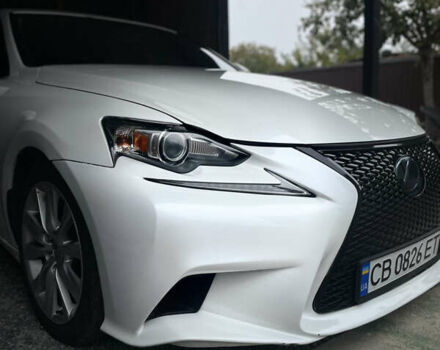 Білий Лексус ІС, об'ємом двигуна 2.5 л та пробігом 170 тис. км за 15300 $, фото 3 на Automoto.ua