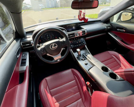 Белый Лексус ИС, объемом двигателя 2.5 л и пробегом 155 тыс. км за 19999 $, фото 17 на Automoto.ua