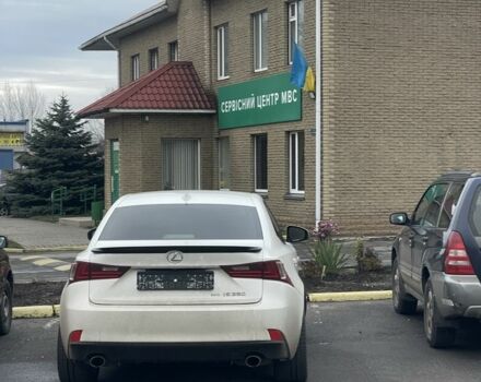 Белый Лексус ИС, объемом двигателя 2.5 л и пробегом 93 тыс. км за 15900 $, фото 3 на Automoto.ua