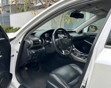 Лексус ИС 2013 в Киеве на Automoto.ua Белый Лексус ИС, объемом двигателя 2.5 л и пробегом 122 тыс. км за 16500 $, фото 12 на Automoto.ua