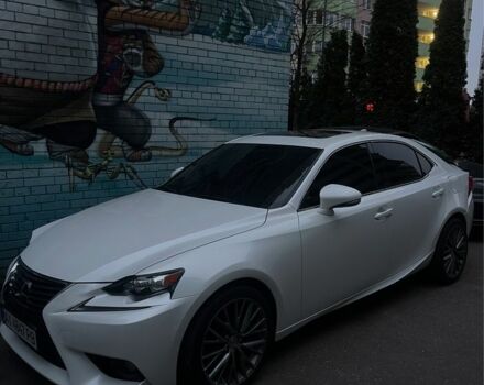 Белый Лексус ИС, объемом двигателя 2.5 л и пробегом 93 тыс. км за 15900 $, фото 5 на Automoto.ua