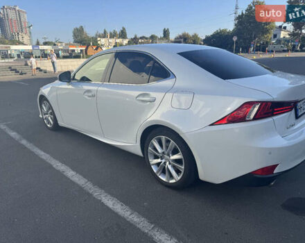 Білий Лексус ІС, об'ємом двигуна 2.5 л та пробігом 177 тис. км за 16300 $, фото 8 на Automoto.ua
