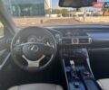 Белый Лексус ИС, объемом двигателя 2.5 л и пробегом 176 тыс. км за 16700 $, фото 3 на Automoto.ua