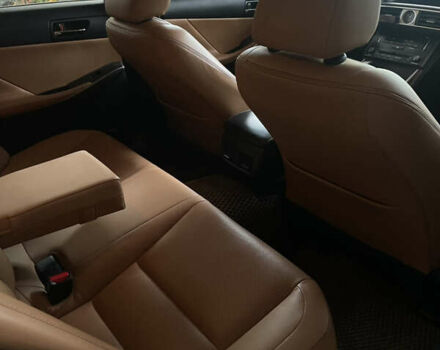 Білий Лексус ІС, об'ємом двигуна 2.5 л та пробігом 170 тис. км за 15300 $, фото 16 на Automoto.ua