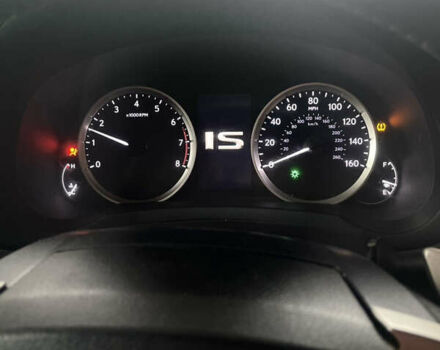 Білий Лексус ІС, об'ємом двигуна 2.5 л та пробігом 170 тис. км за 15300 $, фото 21 на Automoto.ua