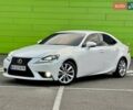 Белый Лексус ИС, объемом двигателя 2.5 л и пробегом 135 тыс. км за 15900 $, фото 1 на Automoto.ua