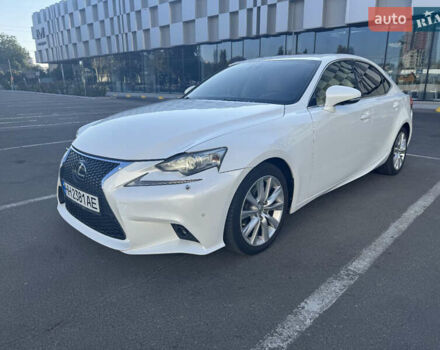 Білий Лексус ІС, об'ємом двигуна 2.5 л та пробігом 177 тис. км за 16300 $, фото 5 на Automoto.ua