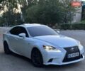 Белый Лексус ИС, объемом двигателя 2.5 л и пробегом 204 тыс. км за 17900 $, фото 1 на Automoto.ua