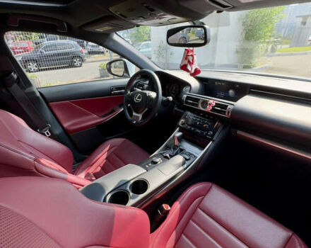 Белый Лексус ИС, объемом двигателя 2.5 л и пробегом 155 тыс. км за 19999 $, фото 12 на Automoto.ua