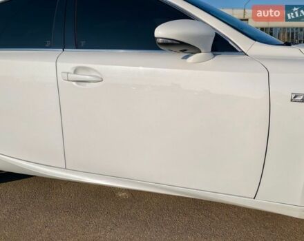 Белый Лексус ИС, объемом двигателя 2.5 л и пробегом 121 тыс. км за 16500 $, фото 21 на Automoto.ua