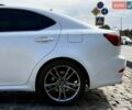 Белый Лексус ИС, объемом двигателя 2.5 л и пробегом 258 тыс. км за 14500 $, фото 5 на Automoto.ua