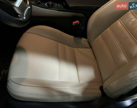 Белый Лексус ИС, объемом двигателя 2.5 л и пробегом 180 тыс. км за 16800 $, фото 23 на Automoto.ua