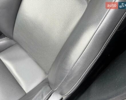 Білий Лексус ІС, об'ємом двигуна 2.5 л та пробігом 240 тис. км за 12500 $, фото 62 на Automoto.ua
