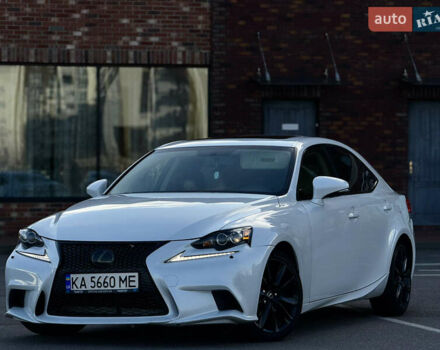Белый Лексус ИС, объемом двигателя 2.5 л и пробегом 143 тыс. км за 14850 $, фото 5 на Automoto.ua