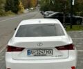 Белый Лексус ИС, объемом двигателя 2.49 л и пробегом 150 тыс. км за 16000 $, фото 5 на Automoto.ua