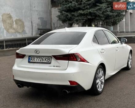 Білий Лексус ІС, об'ємом двигуна 2.5 л та пробігом 240 тис. км за 12500 $, фото 22 на Automoto.ua