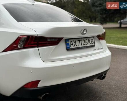 Білий Лексус ІС, об'ємом двигуна 2.5 л та пробігом 240 тис. км за 12500 $, фото 32 на Automoto.ua
