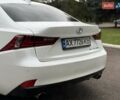 Білий Лексус ІС, об'ємом двигуна 2.5 л та пробігом 240 тис. км за 12500 $, фото 32 на Automoto.ua