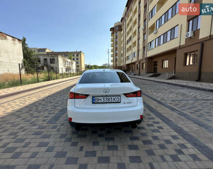 Белый Лексус ИС, объемом двигателя 2.5 л и пробегом 158 тыс. км за 20500 $, фото 2 на Automoto.ua