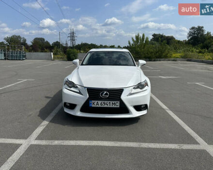 Белый Лексус ИС, объемом двигателя 2.5 л и пробегом 160 тыс. км за 16900 $, фото 12 на Automoto.ua