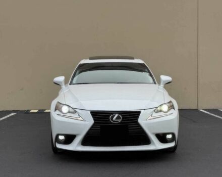 Білий Лексус ІС, об'ємом двигуна 2.5 л та пробігом 80 тис. км за 14300 $, фото 1 на Automoto.ua