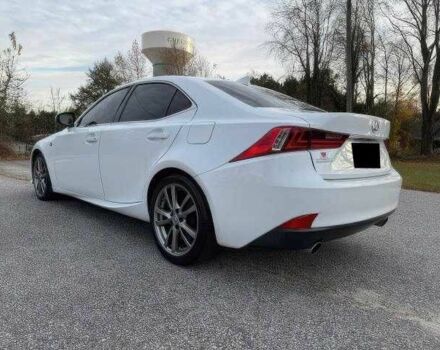 Белый Лексус ИС, объемом двигателя 2.5 л и пробегом 99 тыс. км за 8600 $, фото 5 на Automoto.ua