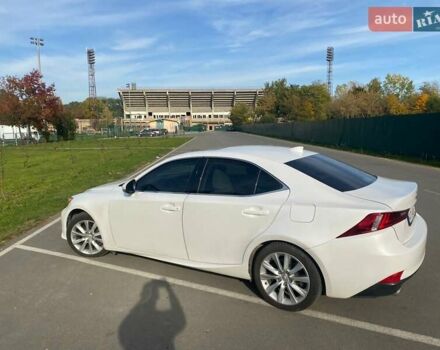 Белый Лексус ИС, объемом двигателя 2 л и пробегом 118 тыс. км за 16400 $, фото 6 на Automoto.ua