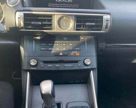 Белый Лексус ИС, объемом двигателя 2 л и пробегом 118 тыс. км за 16400 $, фото 18 на Automoto.ua