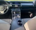 Белый Лексус ИС, объемом двигателя 2 л и пробегом 118 тыс. км за 16400 $, фото 4 на Automoto.ua
