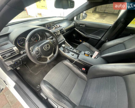 Белый Лексус ИС, объемом двигателя 2.49 л и пробегом 192 тыс. км за 18500 $, фото 8 на Automoto.ua