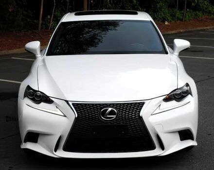 Білий Лексус ІС, об'ємом двигуна 2.5 л та пробігом 80 тис. км за 9900 $, фото 1 на Automoto.ua