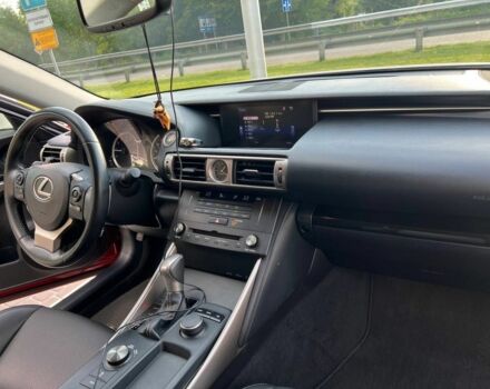 Белый Лексус ИС, объемом двигателя 2.5 л и пробегом 157 тыс. км за 14400 $, фото 5 на Automoto.ua