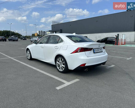 Белый Лексус ИС, объемом двигателя 2.5 л и пробегом 160 тыс. км за 16900 $, фото 11 на Automoto.ua