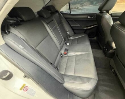 Білий Лексус ІС, об'ємом двигуна 2.5 л та пробігом 80 тис. км за 14300 $, фото 10 на Automoto.ua